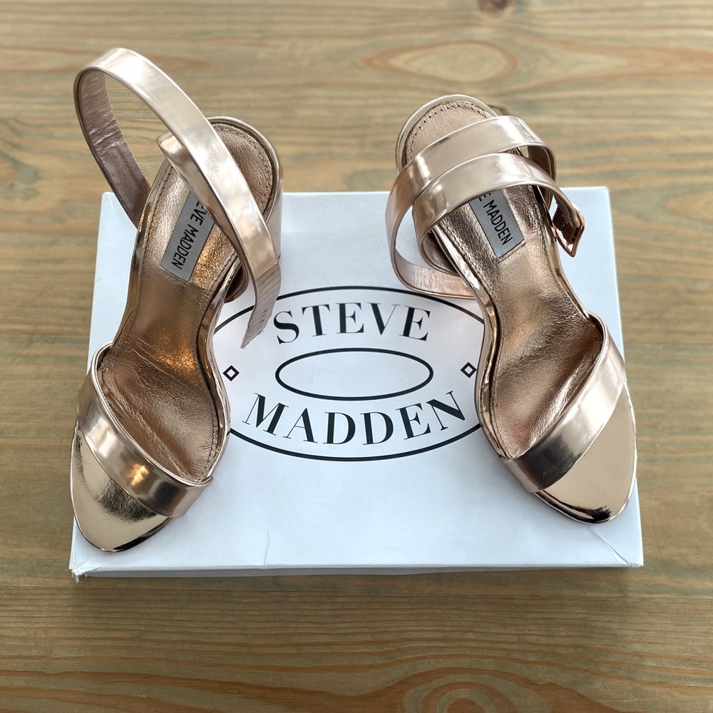 Gorgeous Rose Gold Steve Madden Strappy Heels.